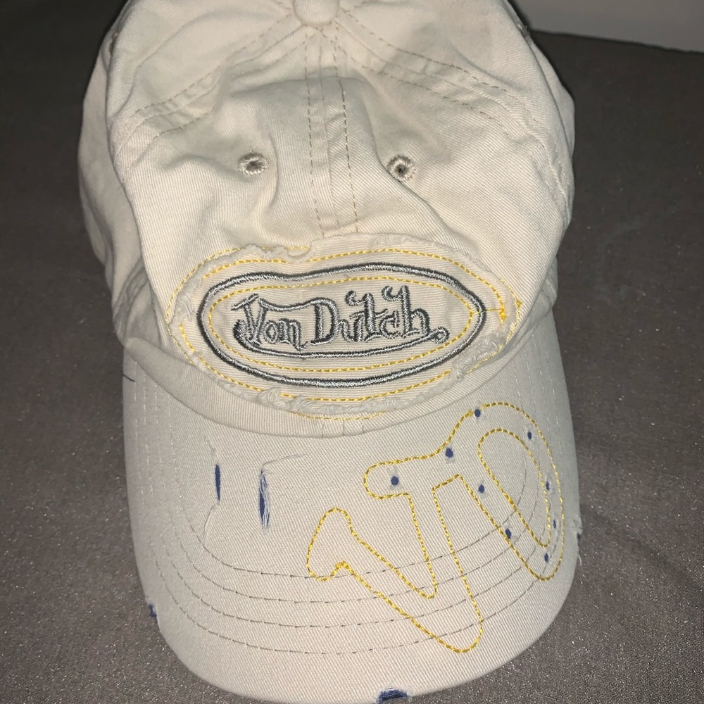 Von Dutch distressed hat
